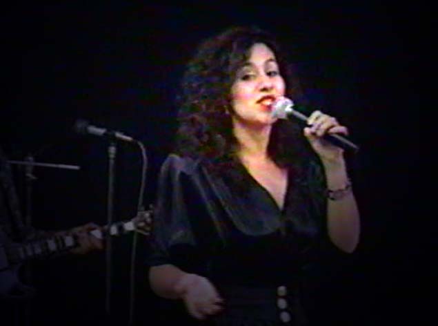Elizabeth Benitez Hoy Domingo